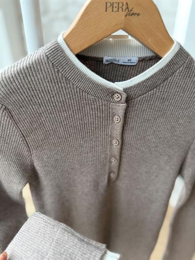 Ekru Biyeli Vizon Düğmeli Triko