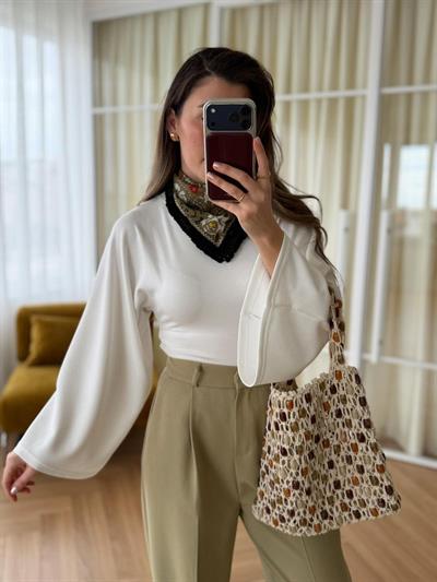 Ekru Büzgülü Yarasa Kol Body