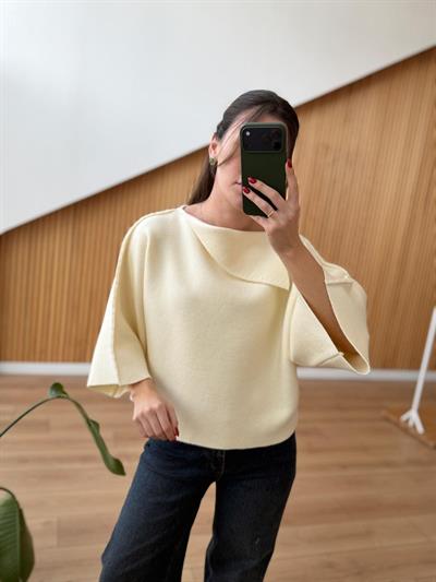 Elanor Krem Rengi Çelik Triko