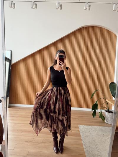 Elbise ve Triko Takım Elbise