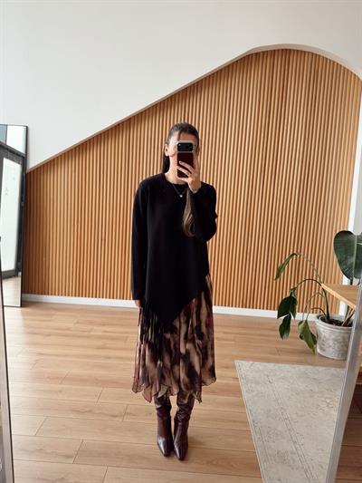 Elbise ve Triko Takım Elbise