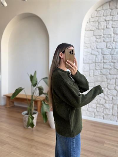 Fularlı Zümrüt Yeşili Kazak