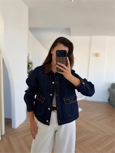 Garnili Yaka Cebi Nakışlı Denim Ceket