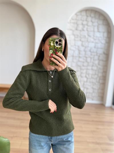 Geniş Polo Yaka Haki Kazak