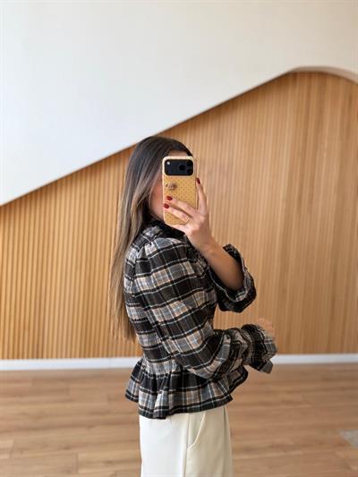 Gipeli Volanlı Ekose Desen Kahve-Bej Bluz