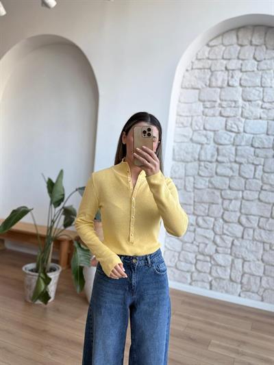 Gold Çıtçıt Düğmeli Sarı Triko Bluz