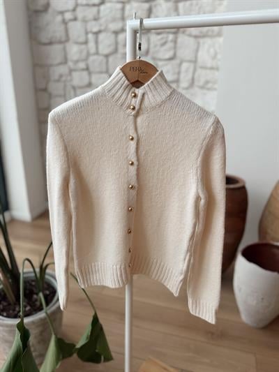 Gold Düğmeli Krem Rengi Hırka