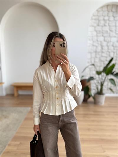 Gold Düğmeli Pileli Gömlek
