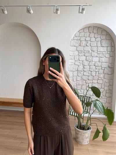 Gold Simli Kahverengi Kısa Kollu Triko