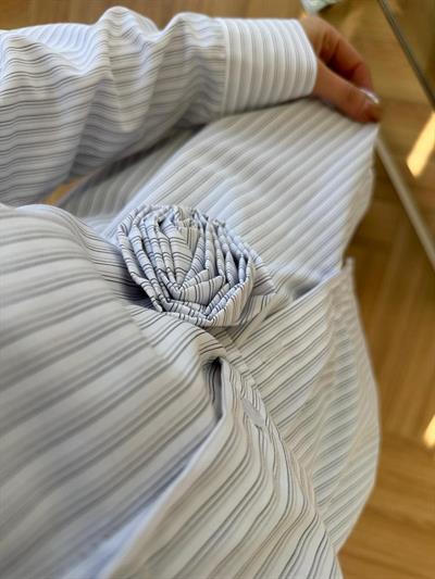 Gül İp Bağlamalı Gri Çizgili Gömlek 