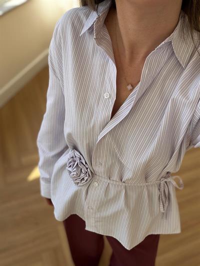 Gül İp Bağlamalı Kırmızı Çizgili Gömlek 