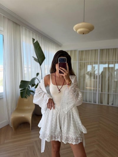 Güpür Detaylı Çiçek Desen Kimono