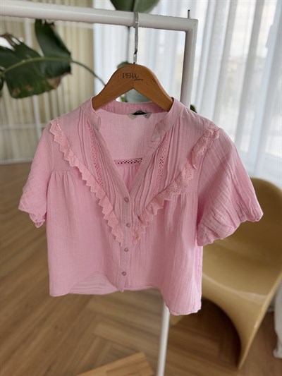 Güpürlü Pembe Müslin Gömlek
