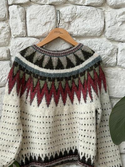 İskandinav Desen Ekru Kazak