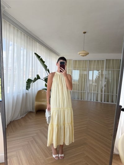 İşlemeli Halter Yaka Sarı Elbise