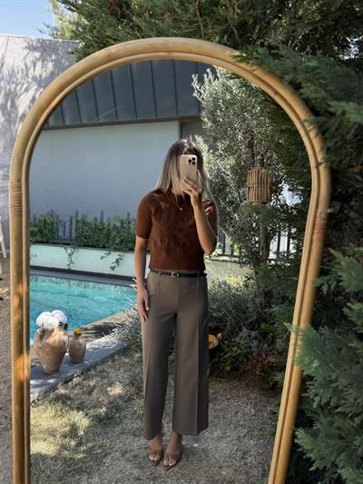 İşlemeli Mocha Triko