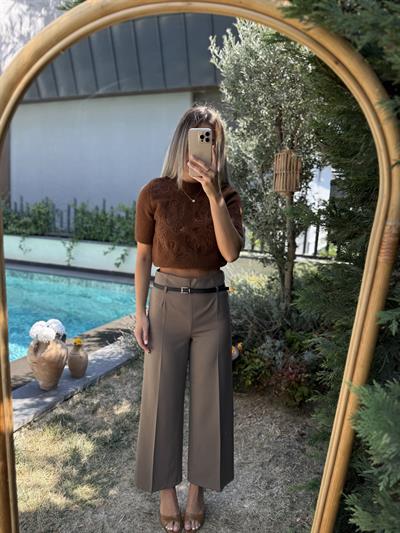 İşlemeli Mocha Triko