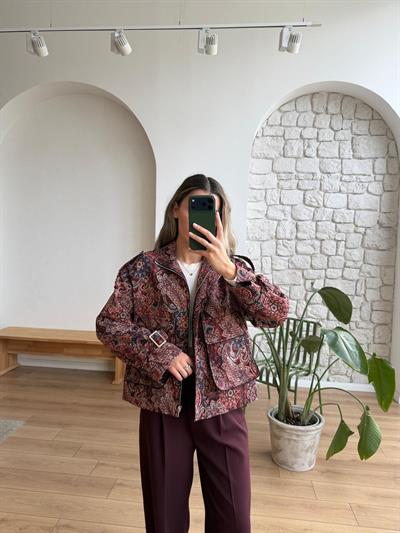 Jakarlı Bordo Ceket