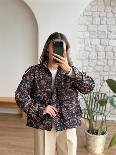 Jakarlı Lacivert Ceket