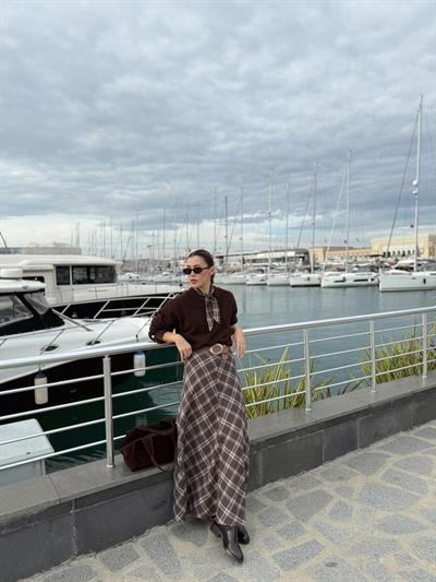 Kahverengi Mavi Ekose Desen Etek