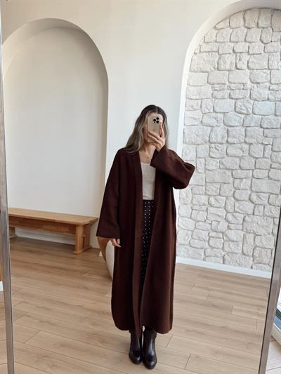 Kahverengi Uzun Hırka
