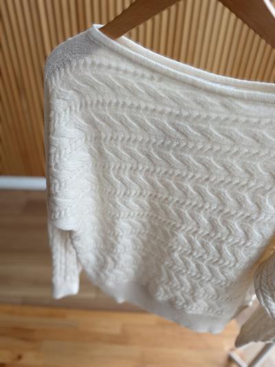 Kayık Yaka Saç Örgülü Ekru Kazak