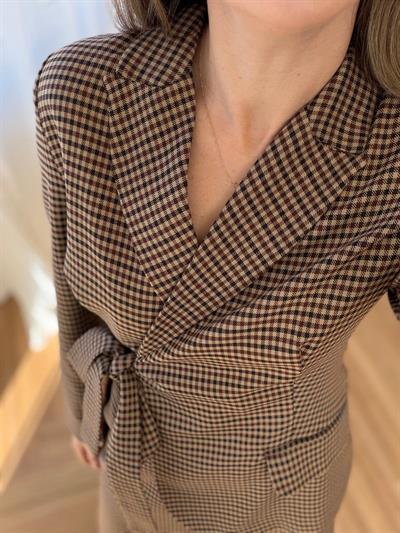 Kazayağı Desenli Ceketli Takım