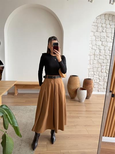 Kemerli Garnili Camel Etekli Elbise