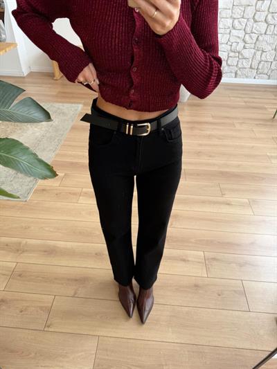 Kemerli Kesik Paça Siyah Jean Pantolon