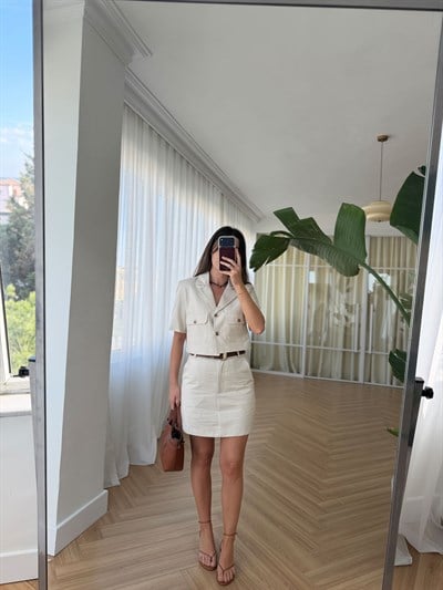 Keten Ceket ve Şort Astarlı Kemerli Etek Takım