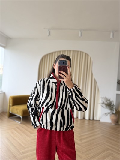 Kırmızı Biyeli Zebra Desen Polar