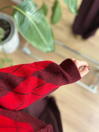 Kırmızı-Bordo Baklava Desen Hırka