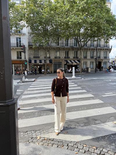 Krem Rengi Bol Paça Jean