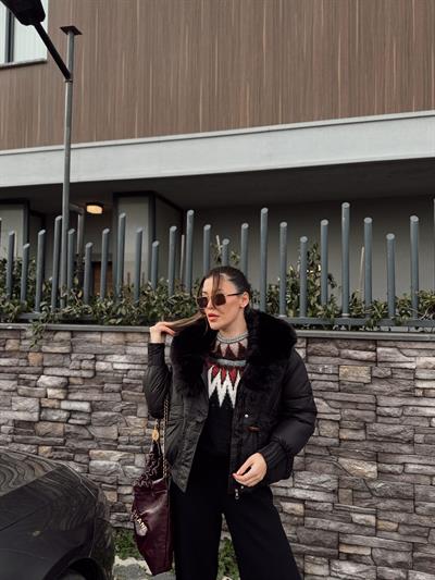 Kürk Yakalı Siyah Şişme Mont