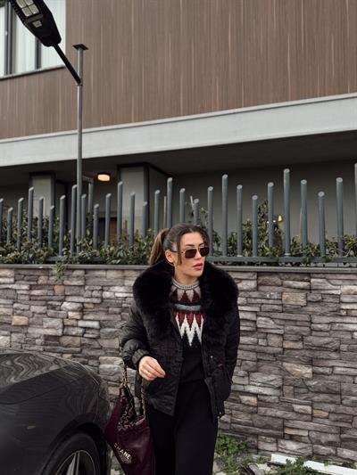 Kürk Yakalı Siyah Şişme Mont