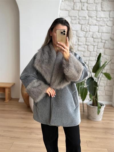 Kürklü Gri Kaşe Kaban