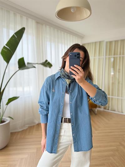 Kuş Nakışlı Denim Gömlek