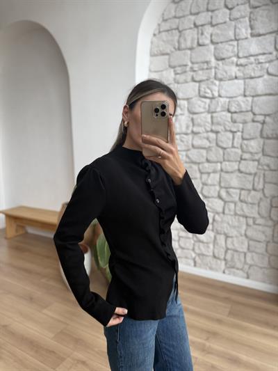Loli Uzun Kollu Siyah Triko Bluz