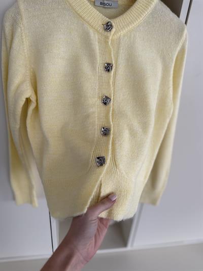 Metal Düğmeli Sarı Hırka