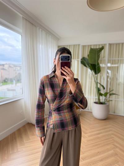 Mia Renkli Ekose Gömlek