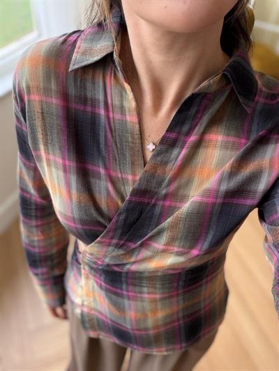 Mia Renkli Ekose Gömlek