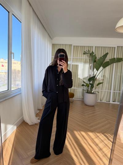 Metal Deniz Kabuğu Düğmeli  Siyah Takım