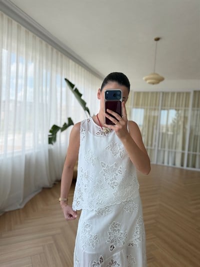 Milen Nakışlı Bluz ve Etek Takım