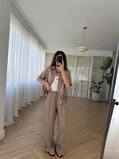 Nakış Detaylı Vizon Pantolon