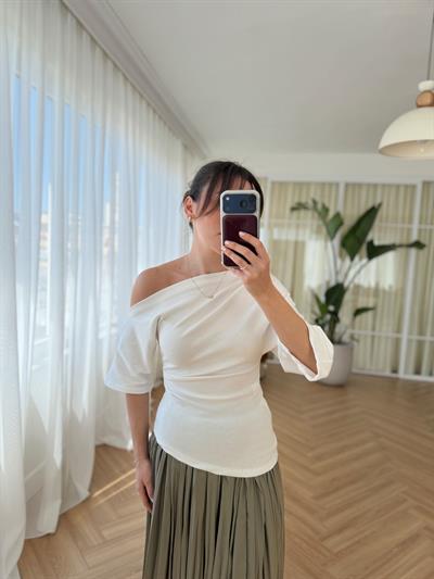 Niss Drapeli Beyaz Bluz