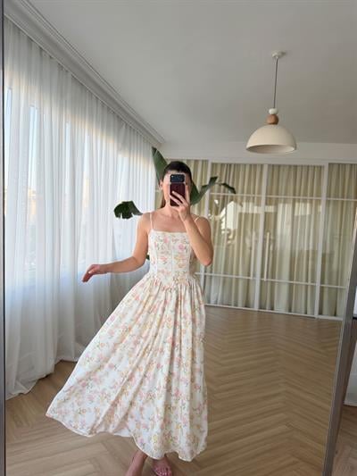 Nosa Floral Desen Krem Elbise