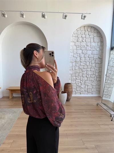 Omuz Dekolteli Şal Desen Şifon Bluz