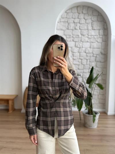 Önden Pileli Kahverengi Ekose Gömlek