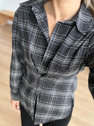 Önden Pileli Siyah Ekose Gömlek