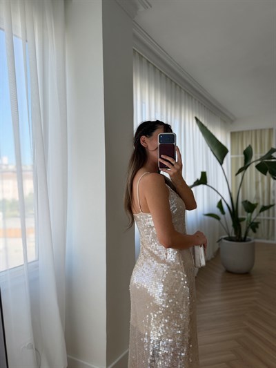 Payetli Bej Elbise